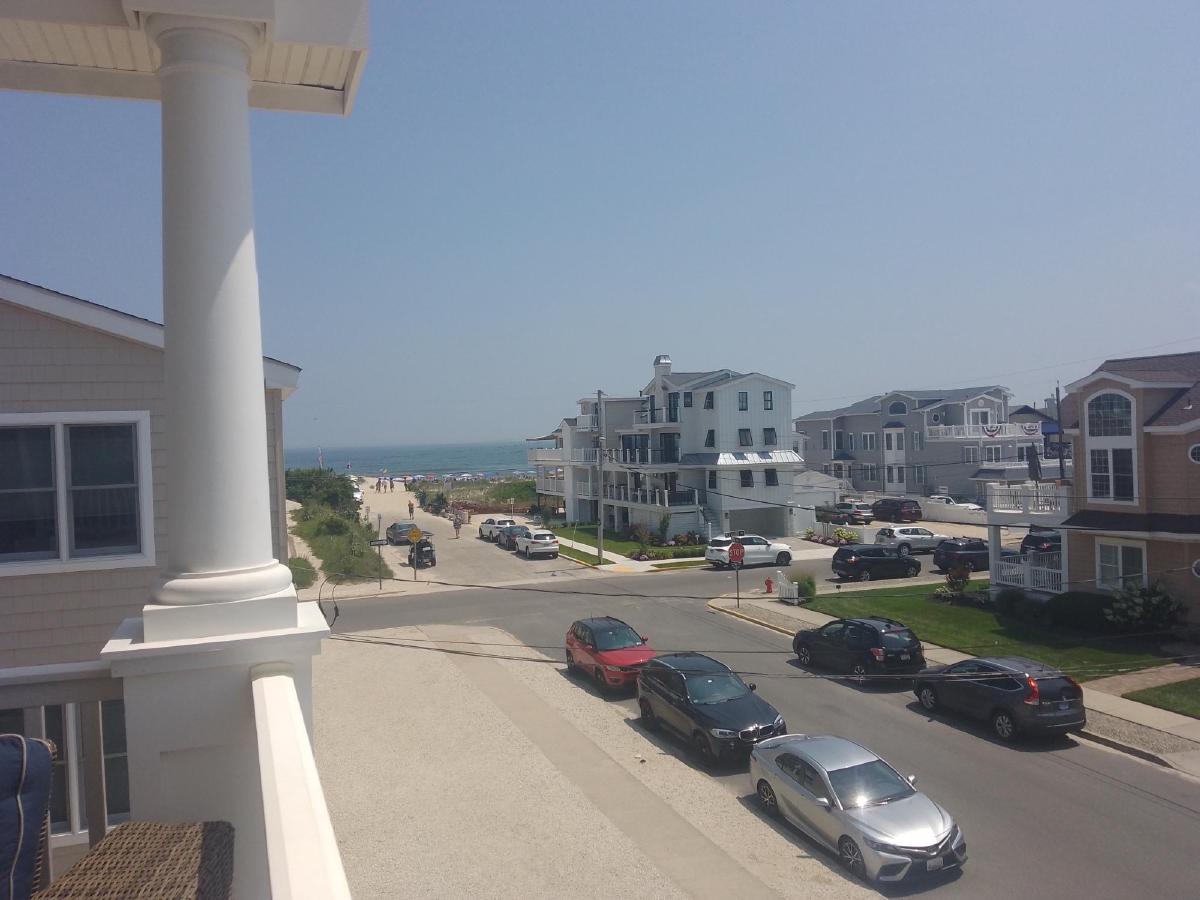 Road to the beach