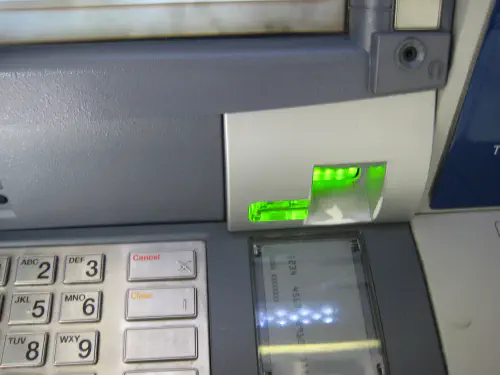 Cash machine